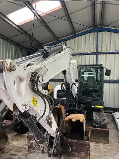 BOB CAT E85 – photo 2
