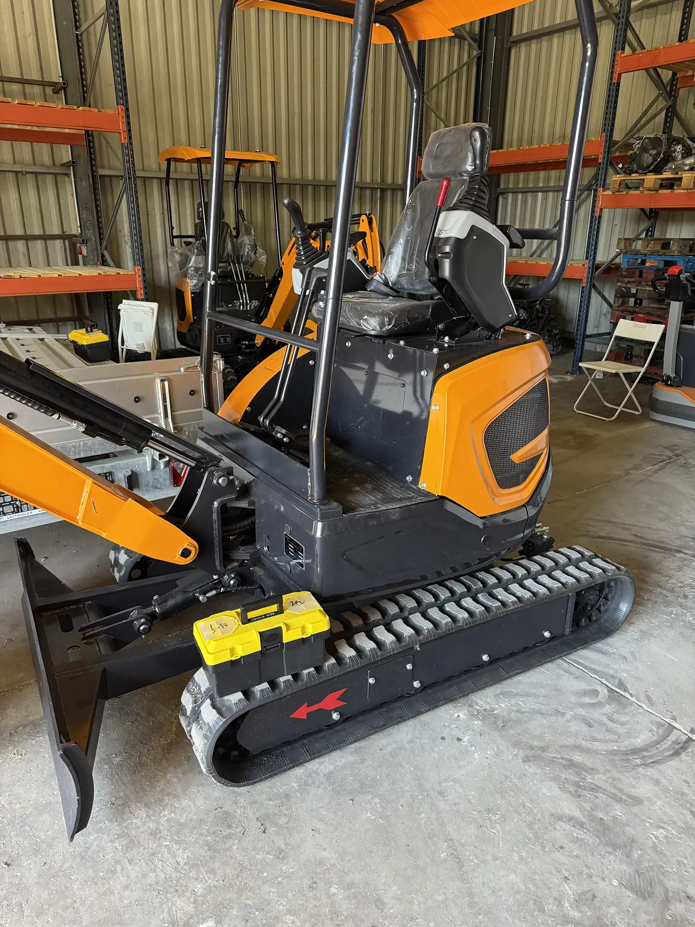 Mini Pelle SONCA 1T8